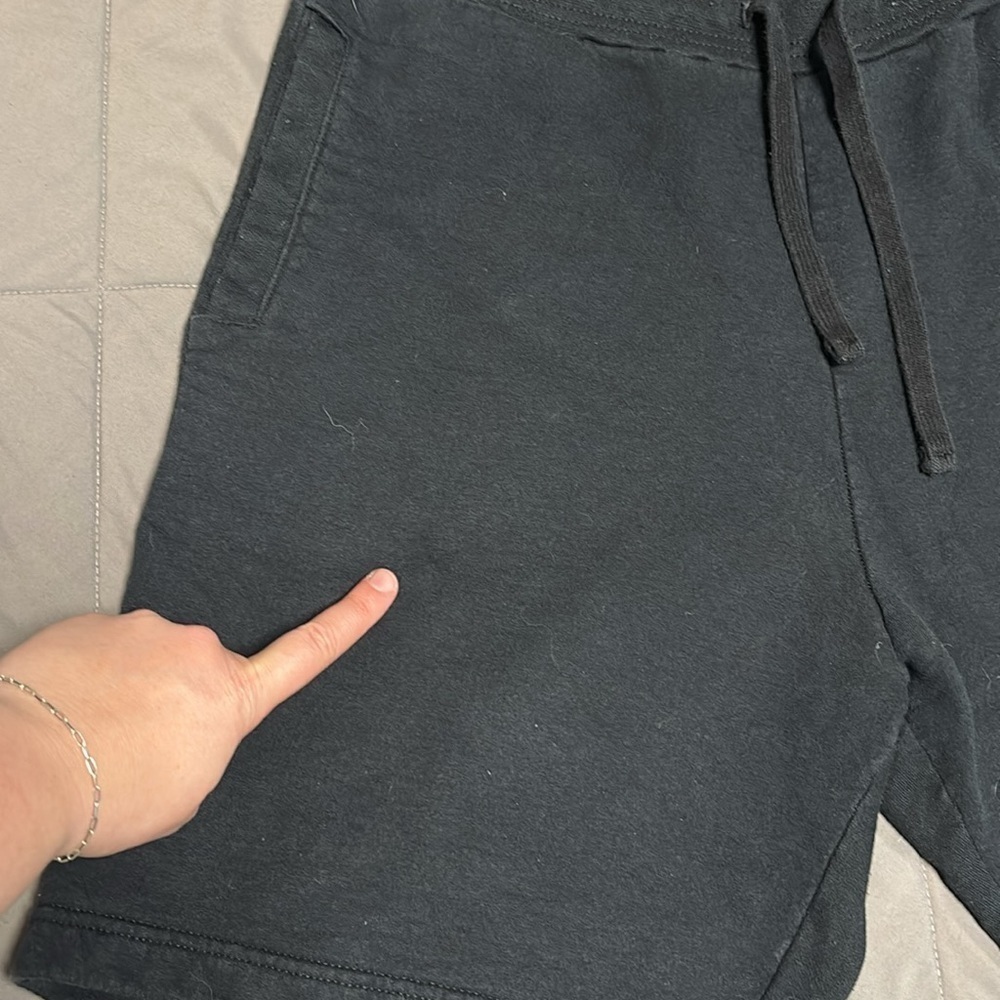 The Hundreds Black and Yellow Athletic Sweatpant Shorts Size Large - Picture 3 of 6